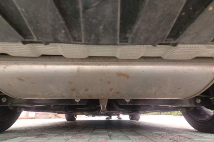Used Geely Auto Preface 2024 Zhiqing 1.5TD Tiangong Edition Chassis Rear