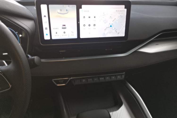 Used Geely Auto Preface 2024 2.0TD Qingyun Edition Audio And AC Panel