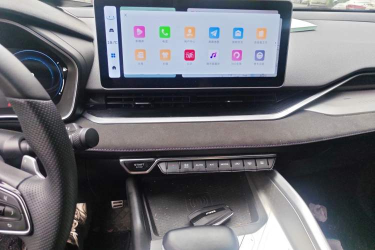 Used Geely Auto Preface 2024 2.0TD Xiaohan Edition Audio And AC Panel