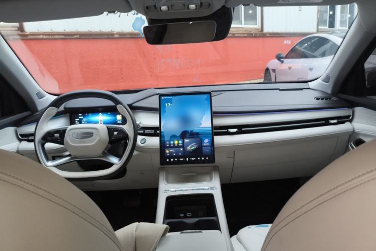 Used Geely Auto Preface 2024 Zhiqing 1.5TD Tiangong Edition Center Console