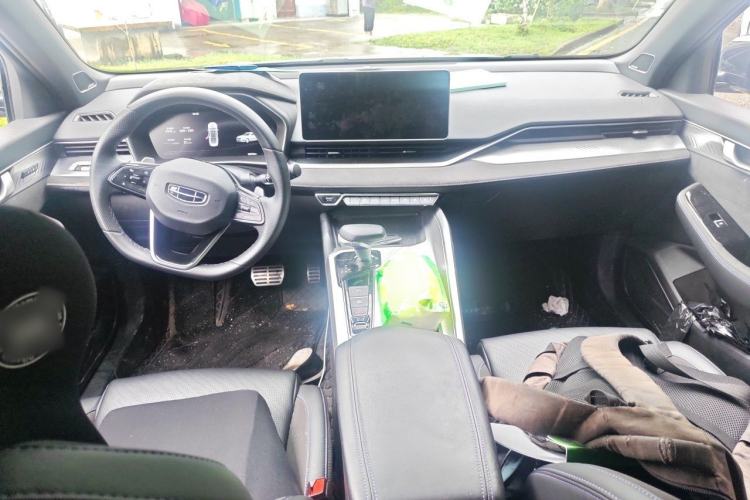 Used Geely Auto Preface 2024 2.0TD Xiaohan Edition Center Console