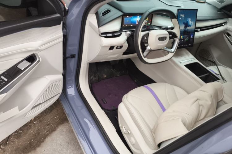 Used Geely Auto Preface 2024 Zhiqing 1.5TD Tiangong Edition Driver Seat