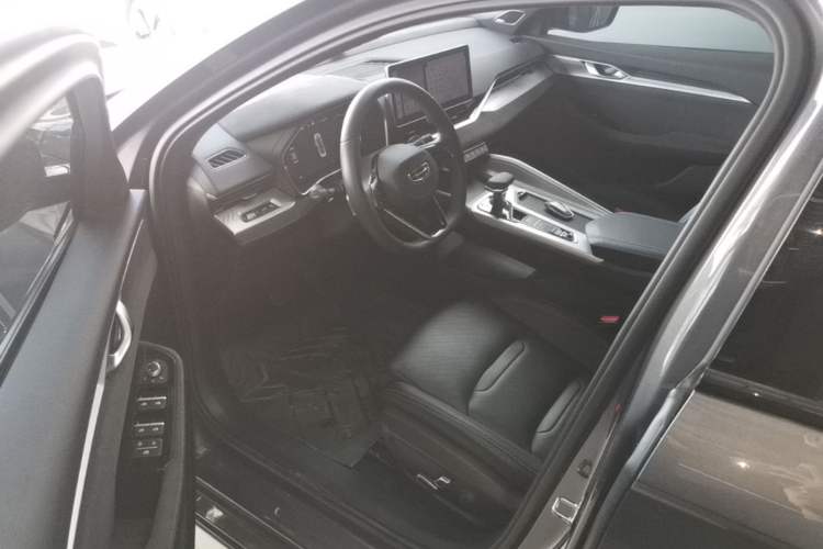 Used Geely Auto Preface 2024 2.0TD Qingyun Edition Driver Seat