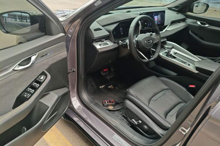 Used Geely Auto Preface 2024 2.0TD Xiaohan Edition Driver Seat