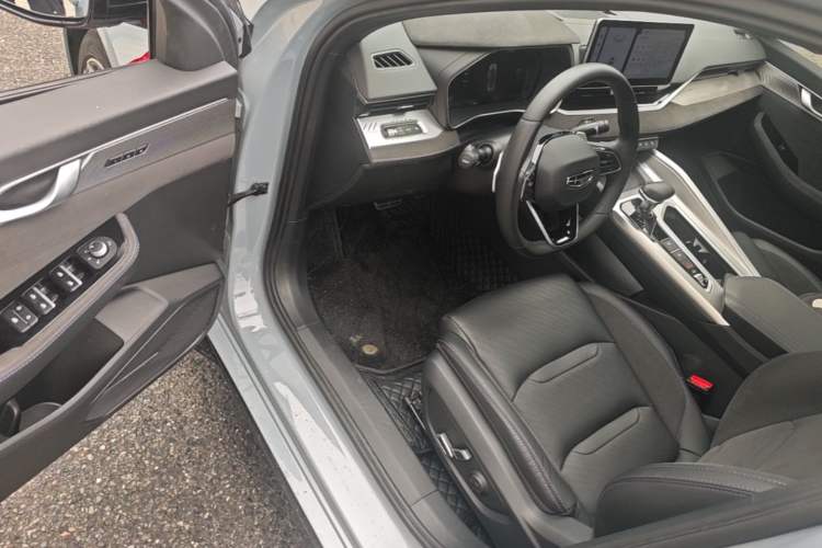 Used Geely Auto Preface 2024 2.0TD Xiaohan Edition Driver Seat