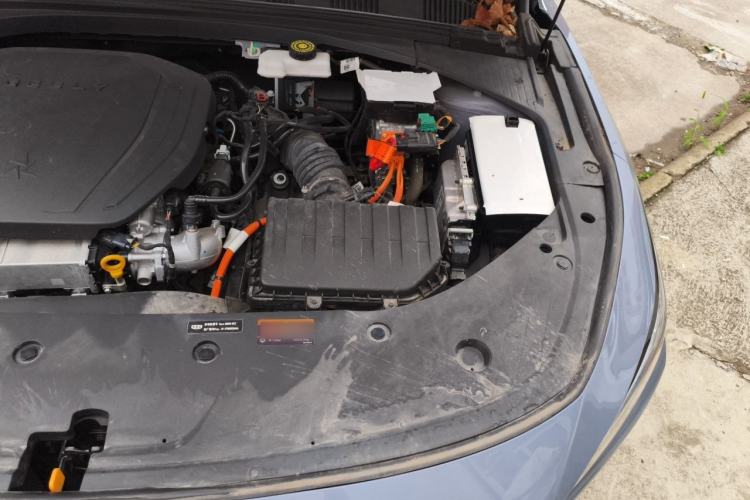 Used Geely Auto Preface 2024 Zhiqing 1.5TD Tiangong Edition Engine Bay Left