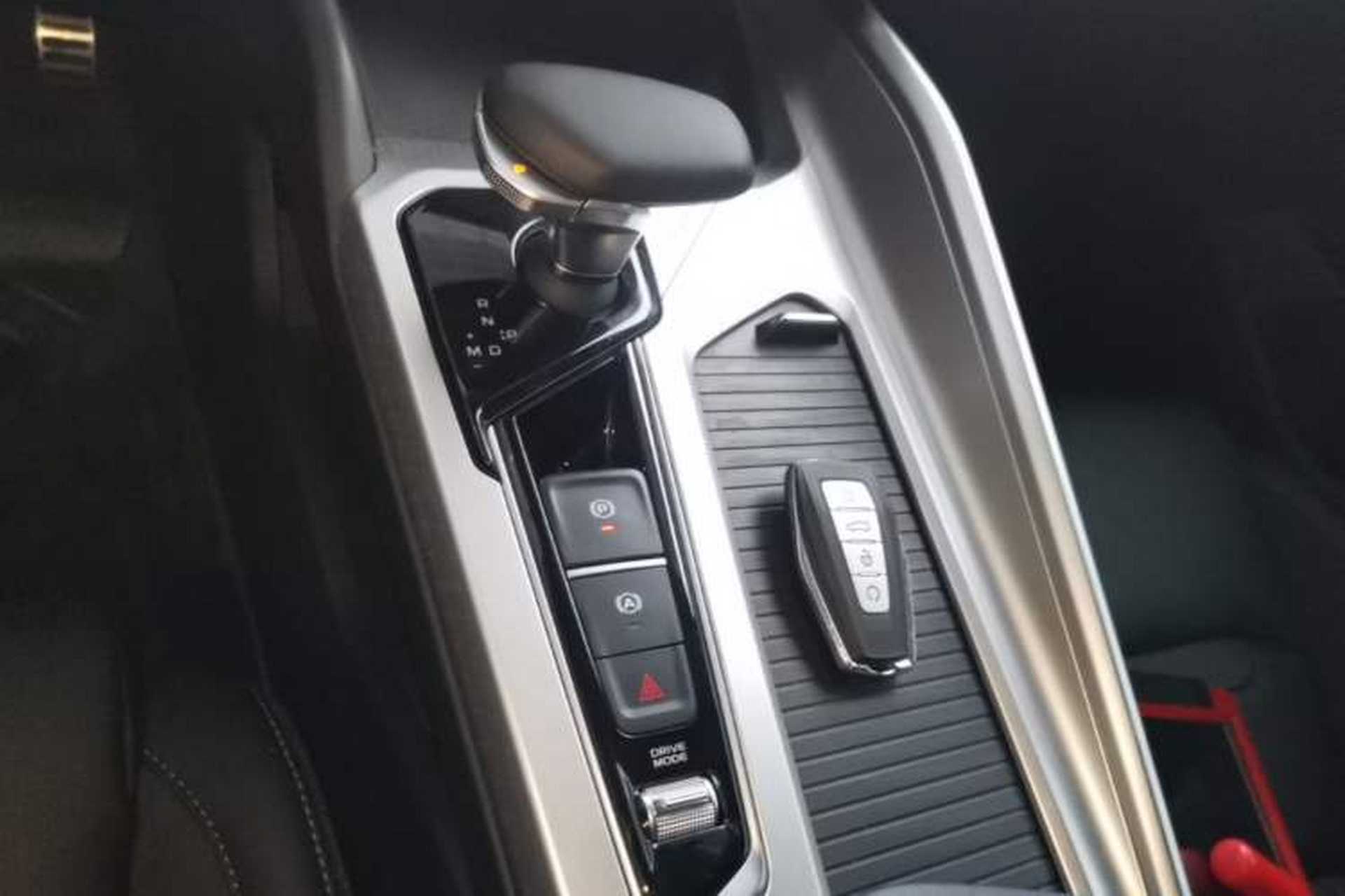 Used Geely Auto Preface 2024 2.0TD Qingyun Edition Gear Lever