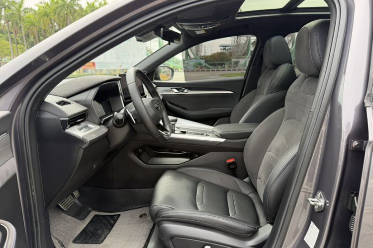 Used Geely Auto Preface 2024 2.0TD Qingyun Edition Interior 5