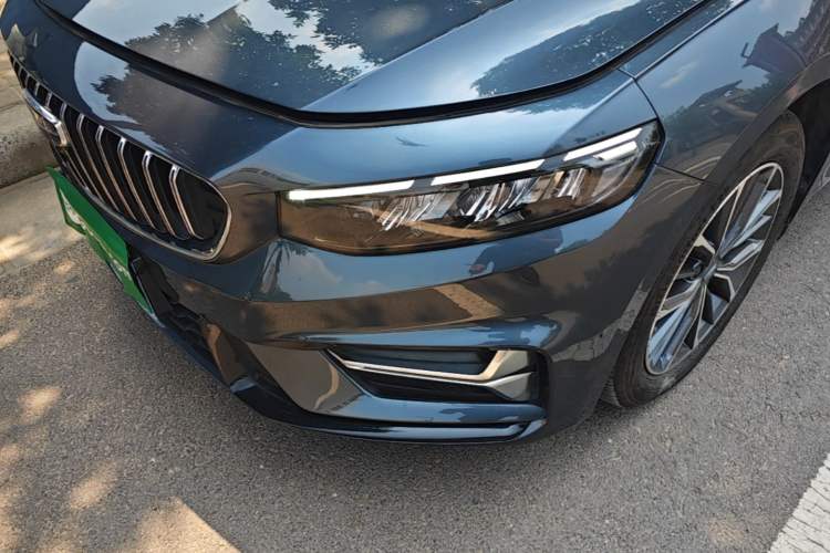 Used Geely Auto Preface 2024 1.5TD Dragon Edition Left Front Headlight