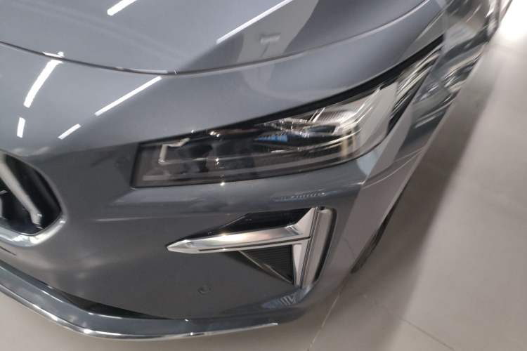 Used Geely Auto Preface 2024 Zhiqing 1.5TD Galaxy Edition Left Front Headlight