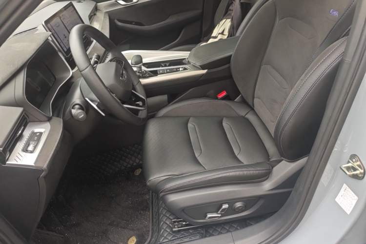 Used Geely Auto Preface 2024 2.0TD Xiaohan Edition Left Front Seat
