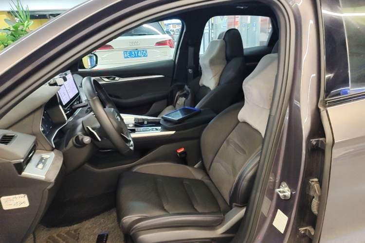 Used Geely Auto Preface 2024 2.0TD Qingyun Edition Left Front Seat