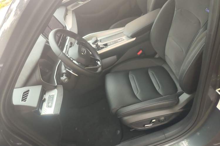 Used Geely Auto Preface 2024 2.0TD Qingyun Edition Left Front Seat