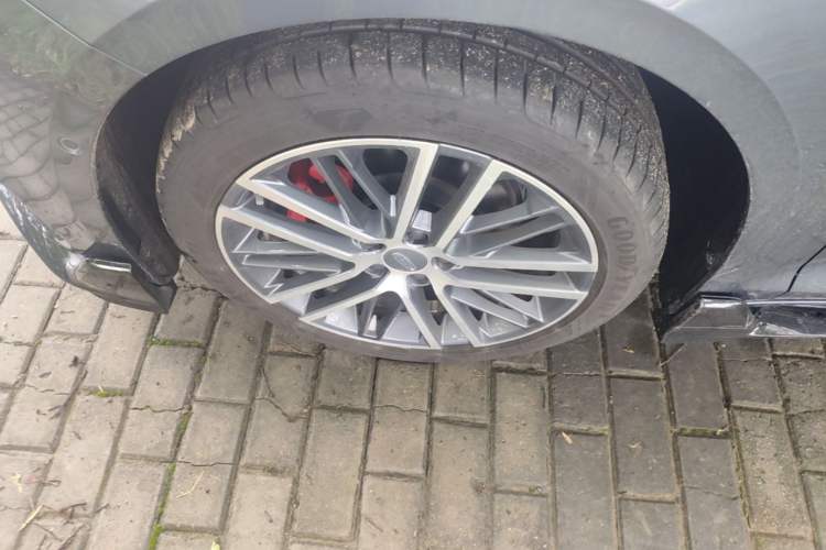 Used Geely Auto Preface 2024 2.0TD Qingyun Edition Left Front Wheel Hub