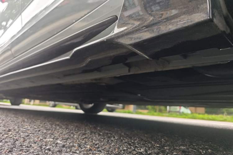 Used Geely Auto Preface 2024 2.0TD Xiaohan Edition Left Side Sill