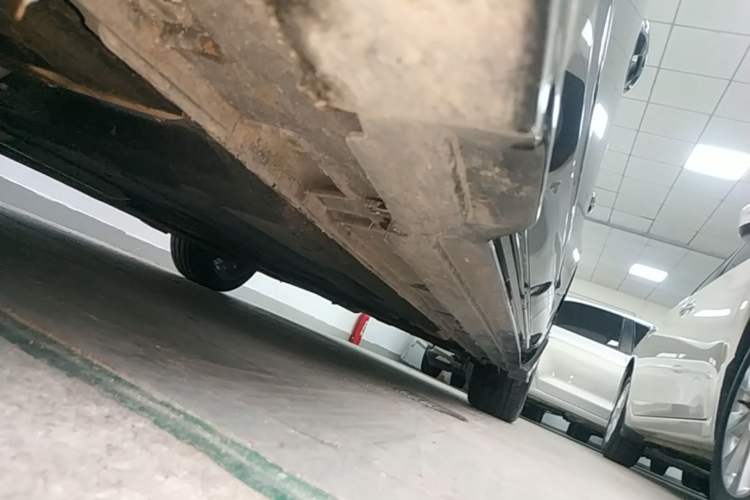 Used Geely Auto Preface 2024 2.0TD Qingyun Edition Left Side Sill