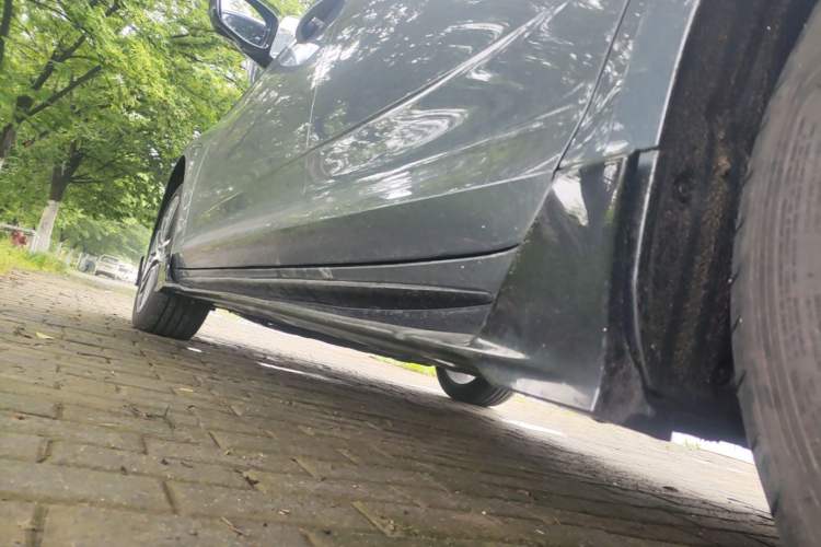 Used Geely Auto Preface 2024 2.0TD Qingyun Edition Left Side Sill