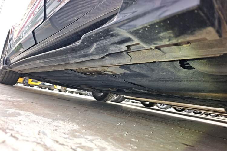 Used Geely Auto Preface 2024 2.0TD Qingyun Edition Left Side Sill