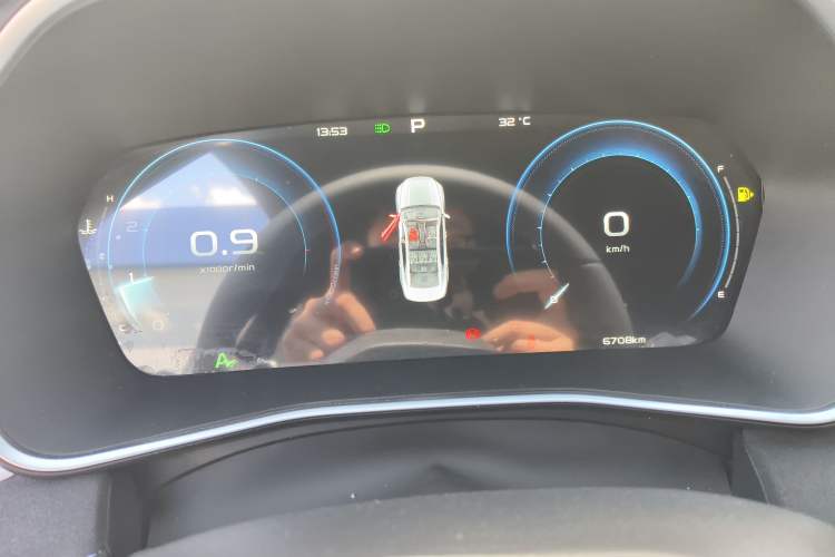 Used Geely Auto Preface 2024 2.0TD Xiaohan Edition Odometer Close Up