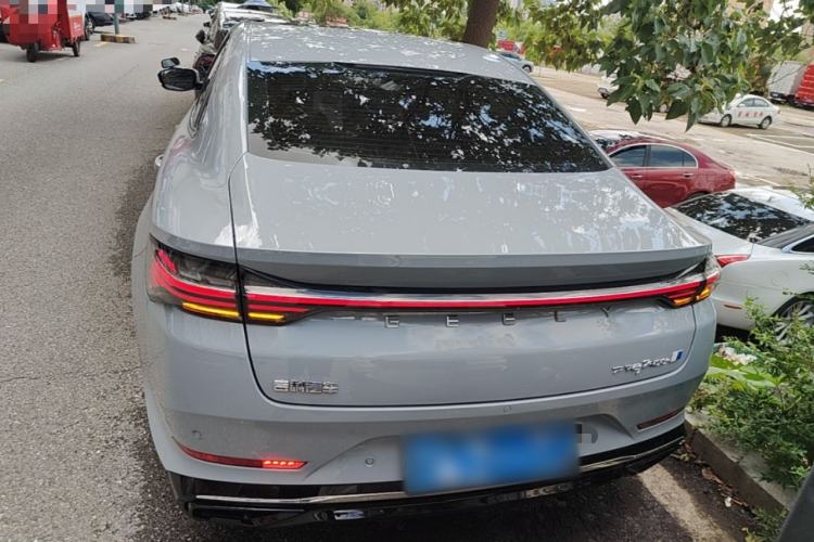 Used Geely Auto Preface 2024 Zhiqing 1.5TD Galaxy Edition Rear