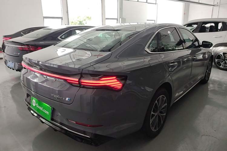 Used Geely Auto Preface 2024 Zhiqing 1.5TD Xingyun Edition Rear Right 45 Deg
