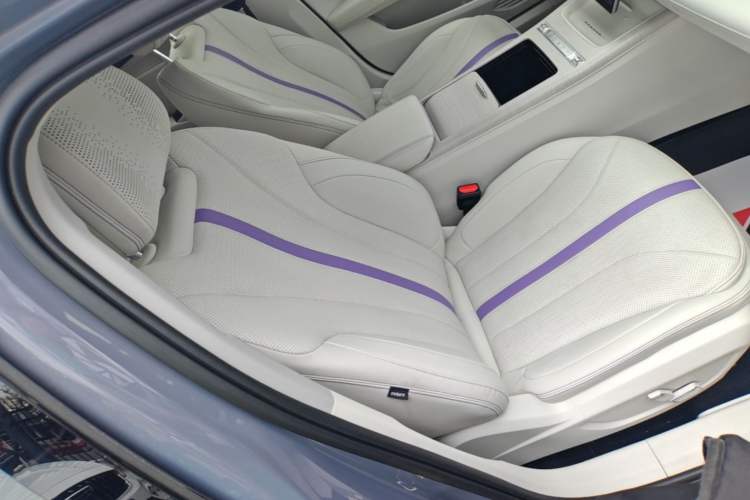Used Geely Auto Preface 2024 Zhiqing 1.5TD Tiangong Edition Right Front Seat