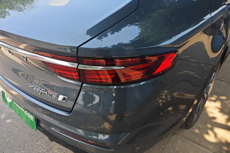 Used Geely Auto Preface 2024 1.5TD Dragon Edition Right Rear Taillight