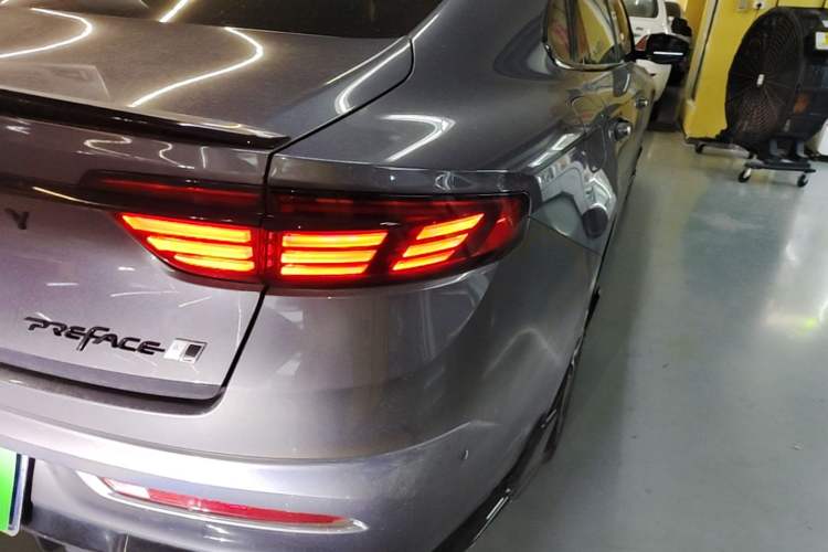 Used Geely Auto Preface 2024 2.0TD Qingyun Edition Right Rear Taillight