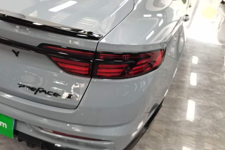 Used Geely Auto Preface 2024 2.0TD Qingyun Edition Right Rear Taillight