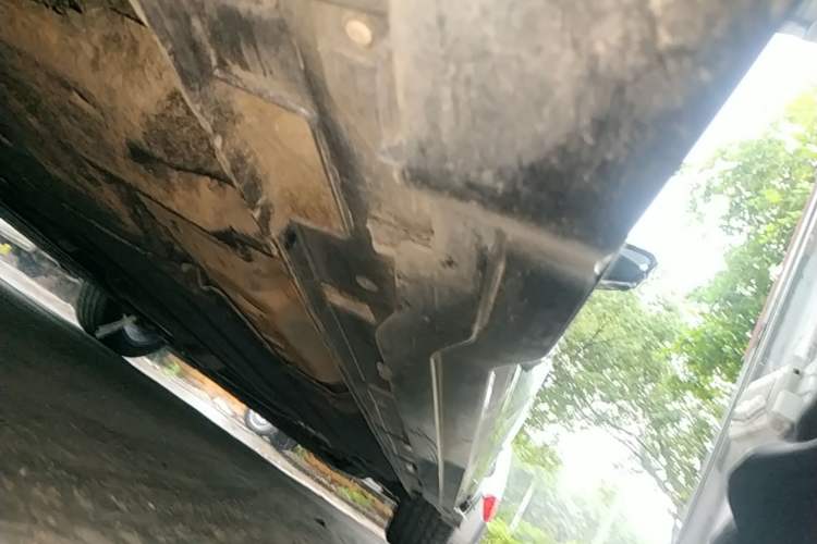 Used Geely Auto Preface 2024 2.0TD Qingyun Edition Right Side Sill