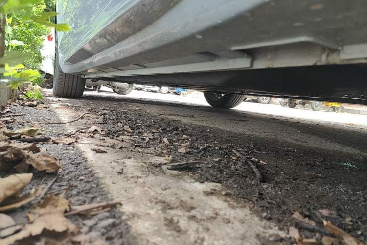 Used Geely Auto Preface 2024 Zhiqing 1.5TD Galaxy Edition Right Side Sill