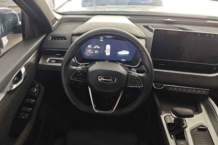 Used Geely Auto Preface 2024 2.0TD Qingyun Edition Steering Wheel