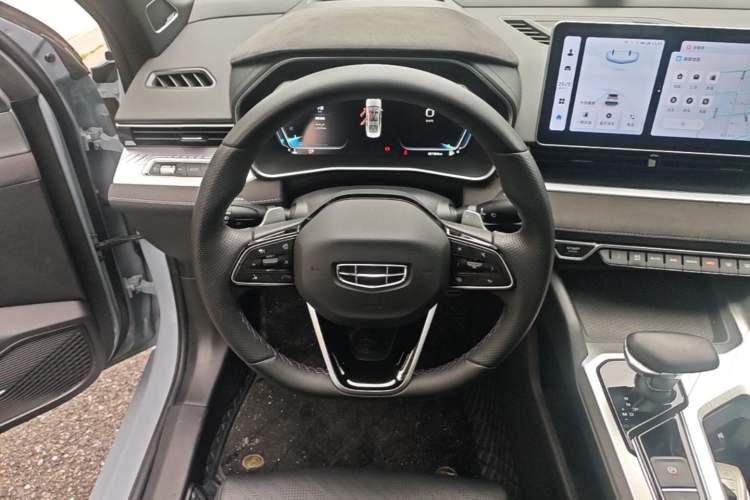 Used Geely Auto Preface 2024 2.0TD Xiaohan Edition Steering Wheel