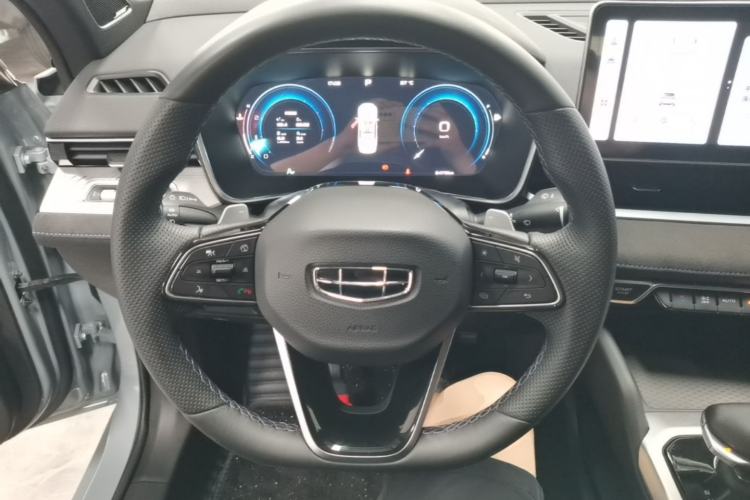 Used Geely Auto Preface 2024 2.0TD Qingyun Edition Steering Wheel