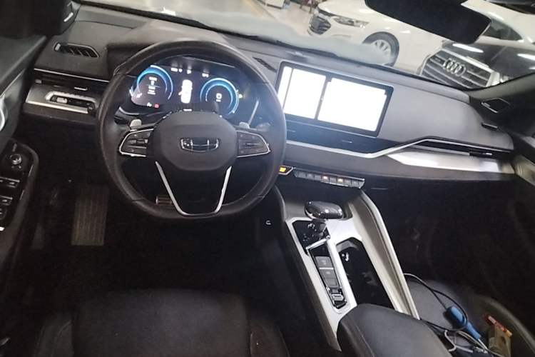 Used Geely Auto Preface 2024 2.0TD Qingyun Edition Steering Wheel