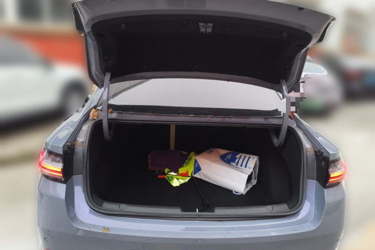 Used Geely Auto Preface 2024 Zhiqing 1.5TD Tiangong Edition Trunk