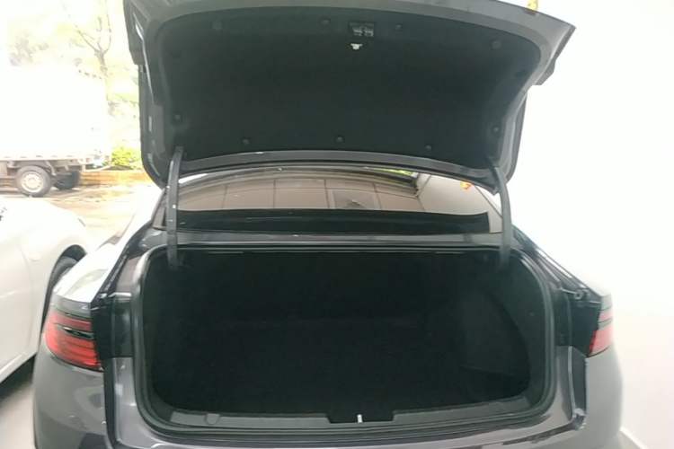 Used Geely Auto Preface 2024 2.0TD Qingyun Edition Trunk