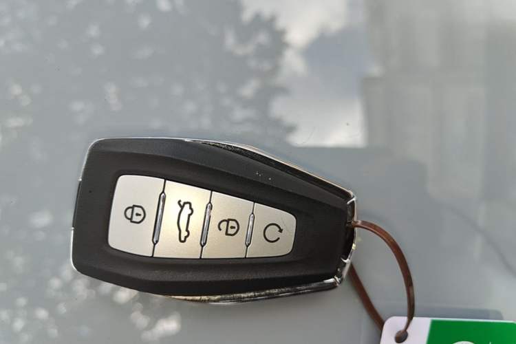 Used Geely Auto Preface 2024 Zhiqing 1.5TD Galaxy Edition Vehicle Key