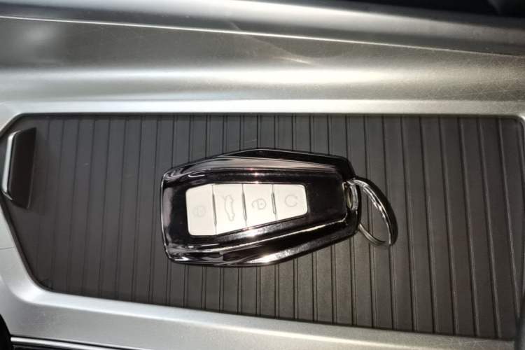 Used Geely Auto Preface 2024 2.0TD Qingyun Edition Vehicle Key