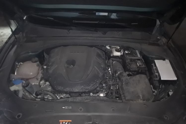 Used Geely Auto Preface 2024 2.0TD Qingyun Edition Engine Bay