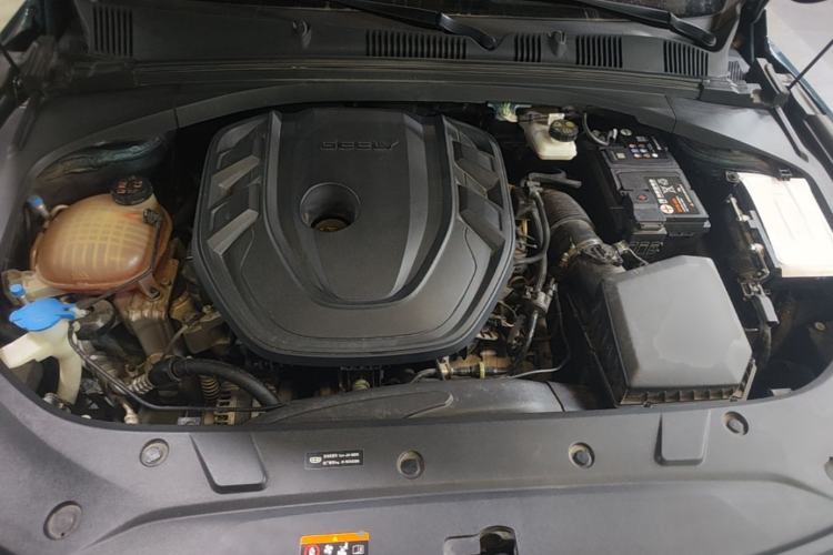 Used Geely Auto Preface 2024 2.0TD Qingyun Edition Engine Bay