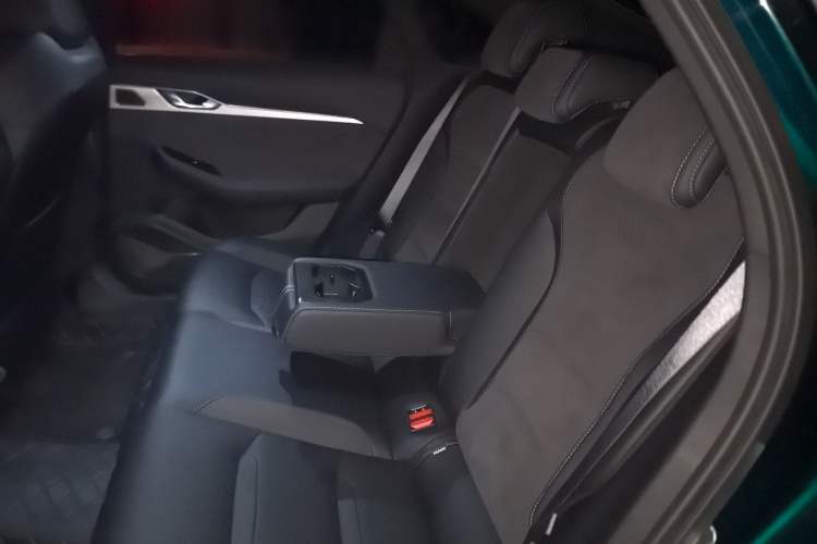 Used Geely Auto Preface 2024 2.0TD Qingyun Edition Left Rear Seat