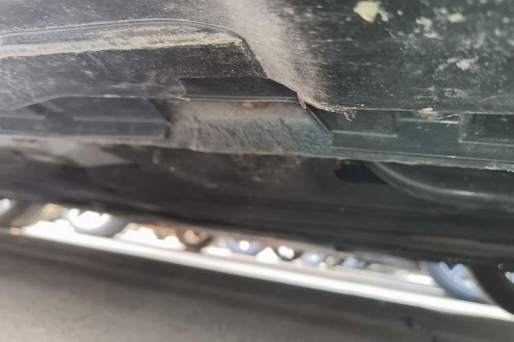 Used Geely Auto Preface 2024 2.0TD Qingyun Edition Left Side Sill