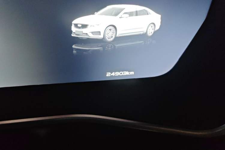 Used Geely Auto Preface 2024 2.0TD Qingyun Edition Odometer Close Up