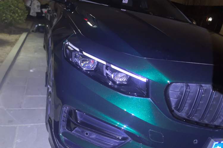 Used Geely Auto Preface 2024 2.0TD Qingyun Edition Right Front Headlight