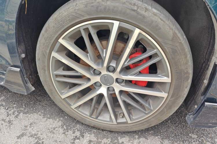 Used Geely Auto Preface 2024 2.0TD Xiaohan Edition Right Front Wheel Hub