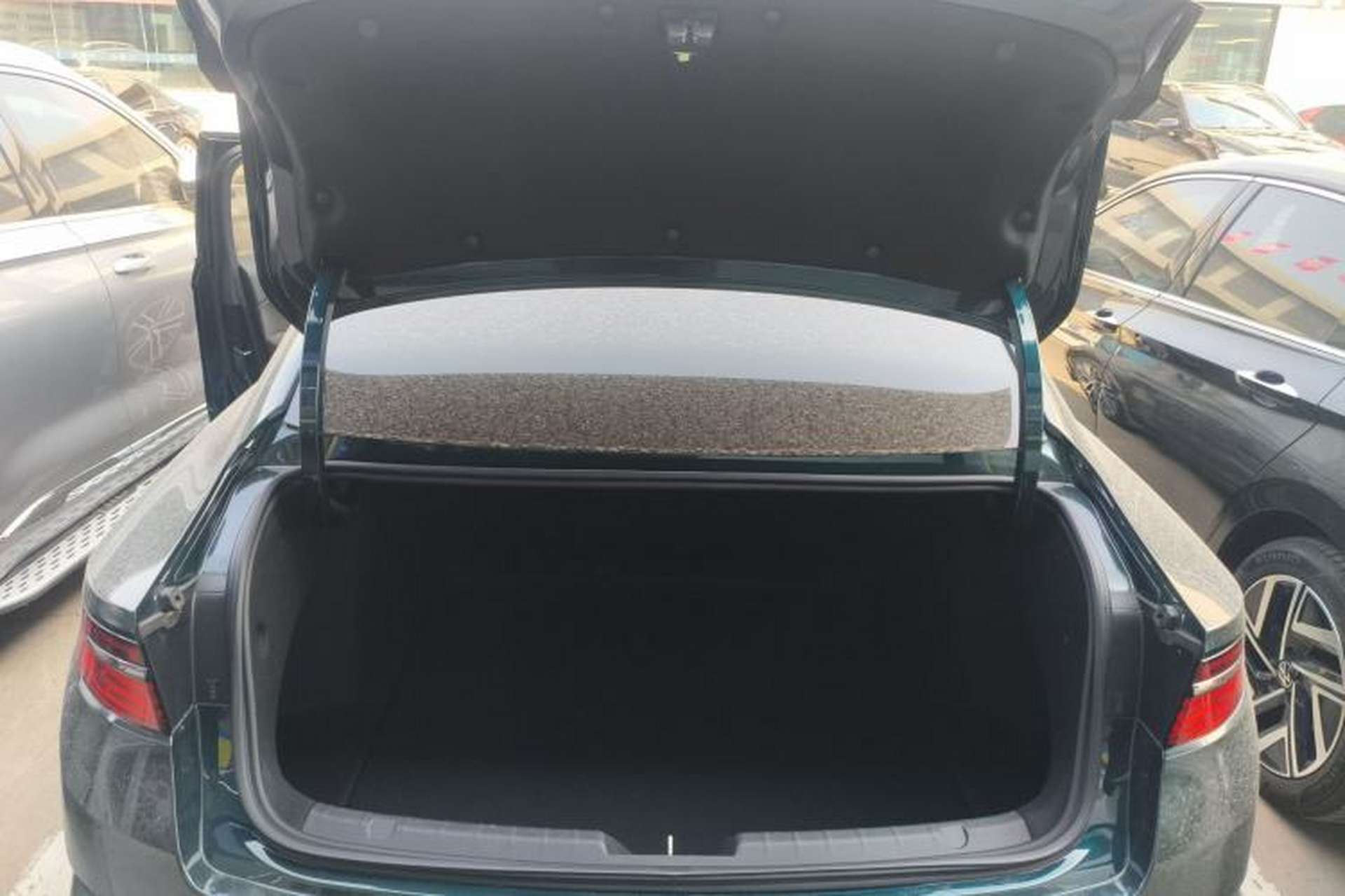 Used Geely Auto Preface 2024 2.0TD Qingyun Edition Trunk