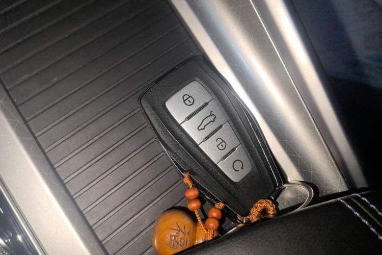 Used Geely Auto Preface 2024 2.0TD Qingyun Edition Vehicle Key