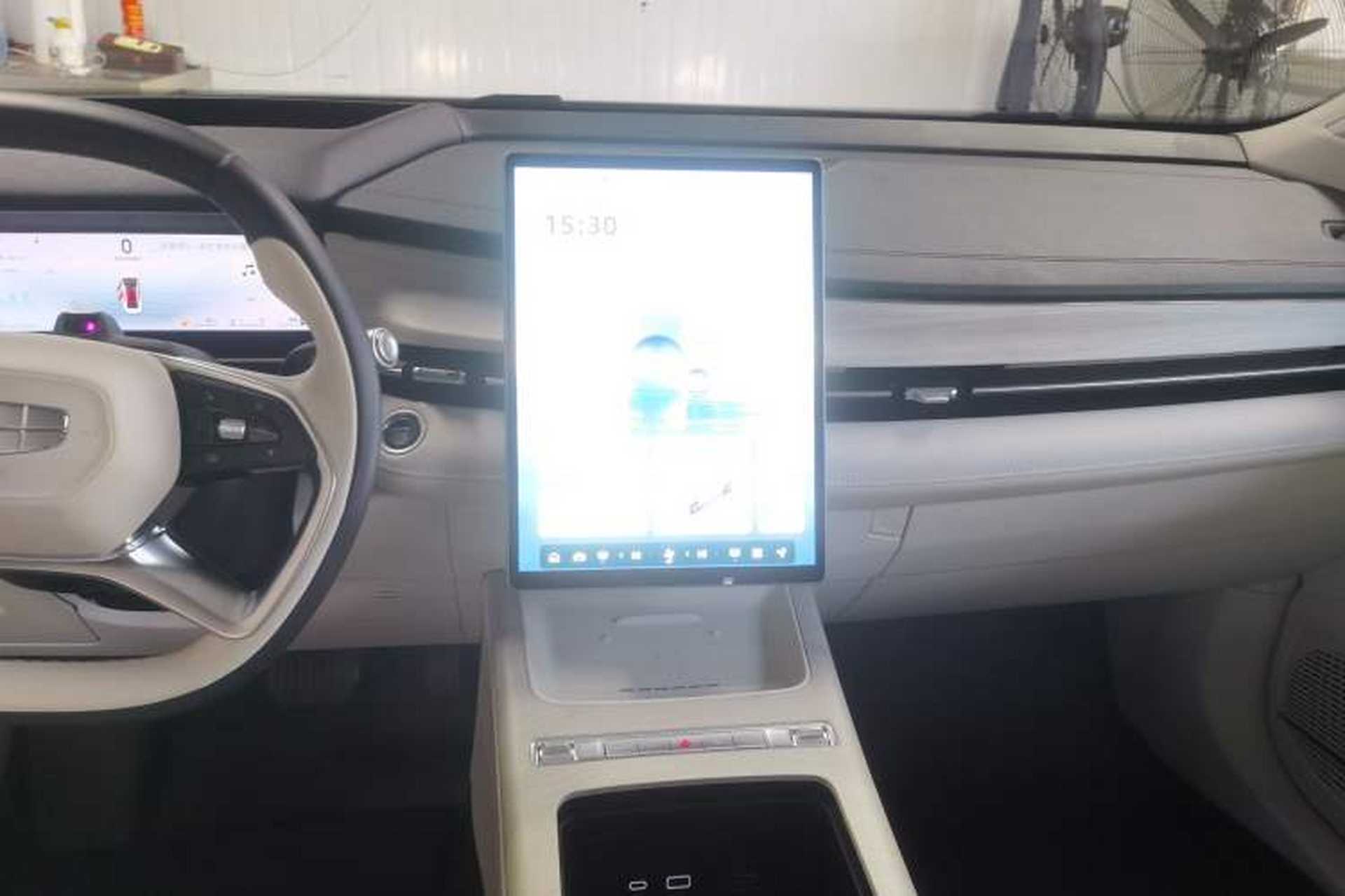 Used Geely Auto Preface 2024 Zhiqing 1.5TD Tiangong Edition Audio And AC Panel