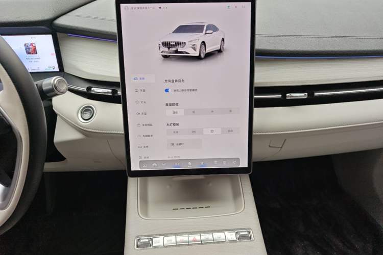 Used Geely Auto Preface 2024 Zhiqing 1.5TD Tiangong Edition Audio And AC Panel